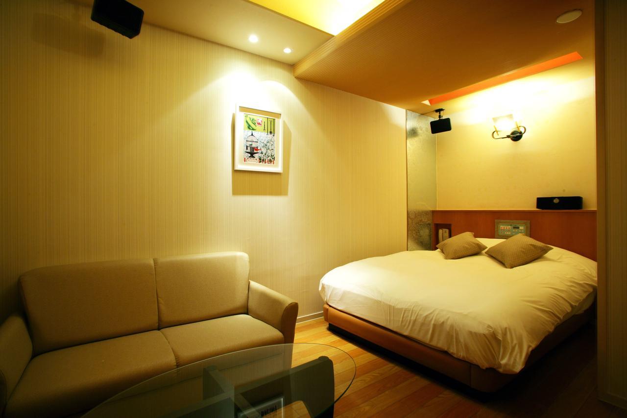 Hotel Aqua Blue Yokosuka (Adults Only) Ngoại thất bức ảnh